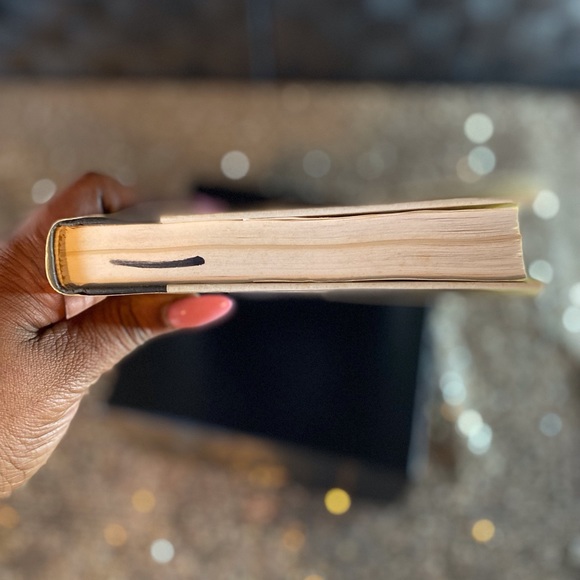 The Day Diana Died by Christian Andersen - Picture 6 of 7